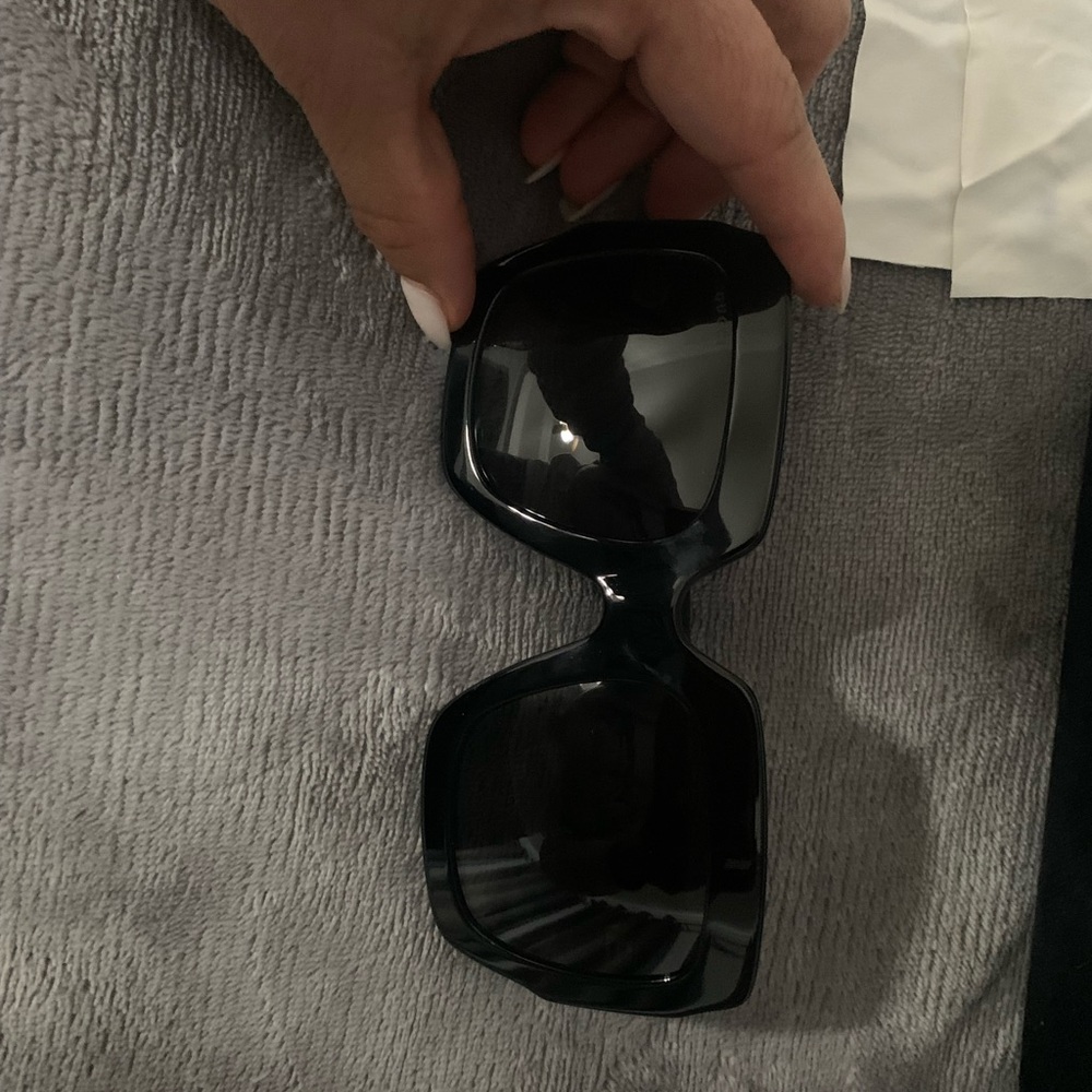New, no scratches!! originals 100%
🤩👌🏼 - Picture 4 of 10